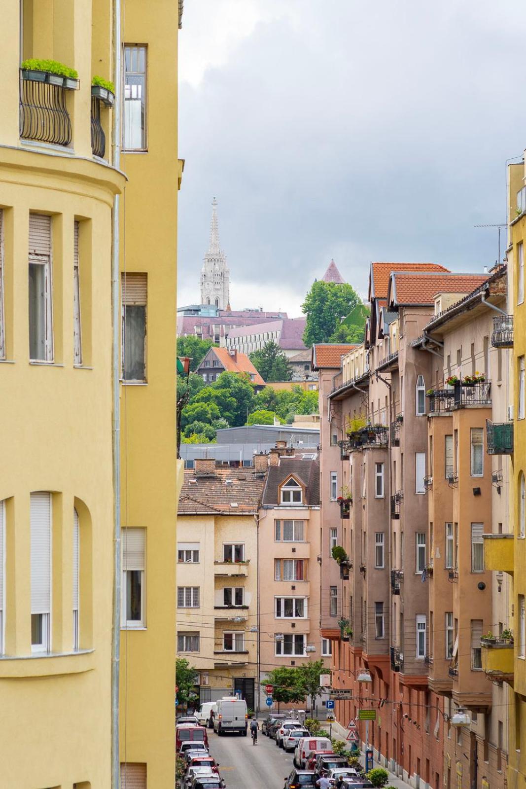 Beautiful Spacious Three-Room Suite Close To Buda Castle Budapest Bagian luar foto