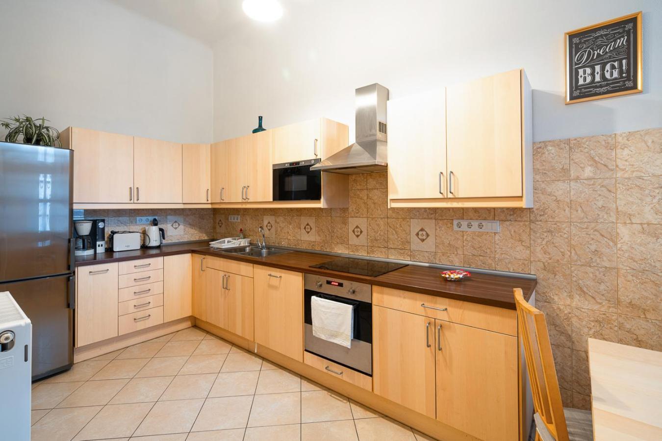 Beautiful Spacious Three-Room Suite Close To Buda Castle Budapest Bagian luar foto